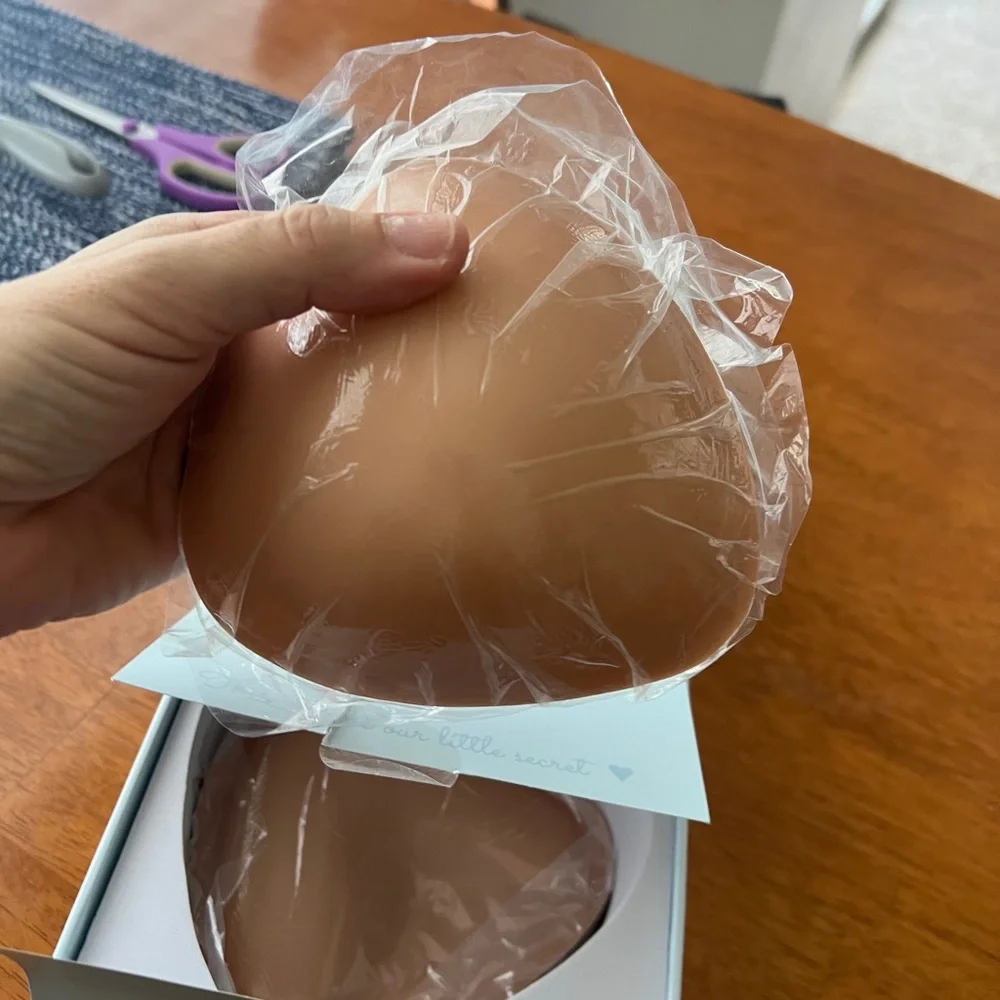 Adhesive Silicone Bra Cups in Nude - Strapless Lift